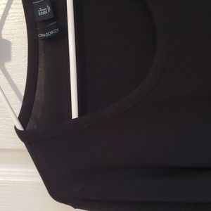 *3/$20** Cynthia Rowley Black Scoop Neck Long-sleeved Tee in Small